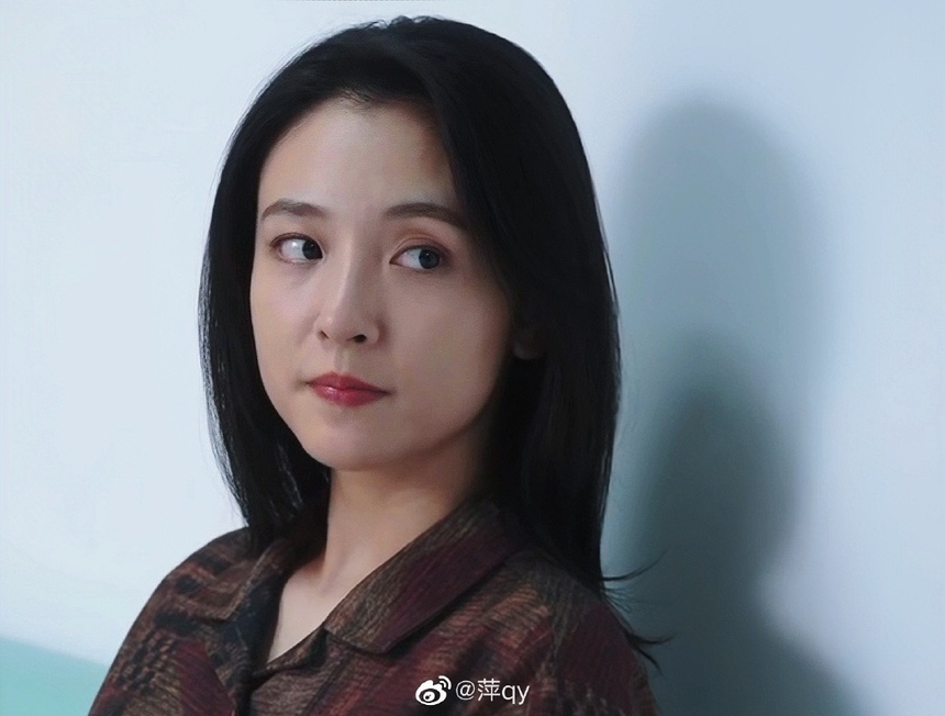 Lưu Diệc Phi ở phim mới đẹp đấy nhưng vẫn bị đàn em 9X này 'chặt đẹp': 10 năm rồi mà không già đi tí nào! - Ảnh 5. Lưu Diệc Phi ở phim mới đẹp đấy nhưng vẫn bị đàn em 9X này 'chặt đẹp': 10 năm rồi mà không già đi tí nào! - Ảnh 5.