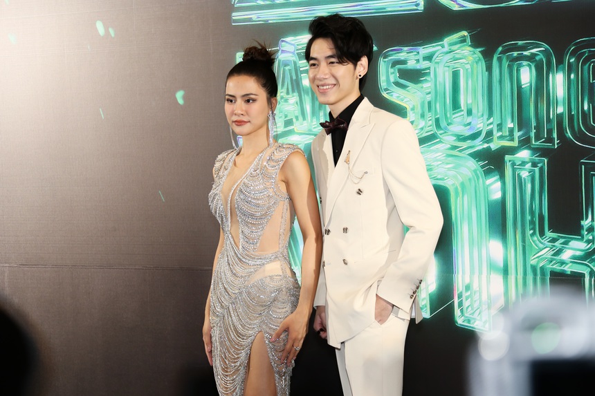 'Chị đại' Mỹ Tâm lên sân khấu: MONO - HIEUTHUHAI không kìm được phấn khích, Hoàng Thùy Linh - Tóc Tiên nhìn không chớp mắt! - Ảnh 20.