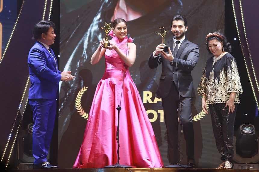 Chi Pu lần 2 trở thành diễn viên được yêu thích nhất, phim của Trấn Thành "trắng tay" tại Ngôi Sao Xanh - Ảnh 12.