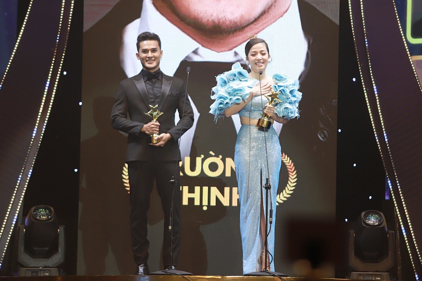 Chi Pu lần 2 trở thành diễn viên được yêu thích nhất, phim của Trấn Thành "trắng tay" tại Ngôi Sao Xanh - Ảnh 14.