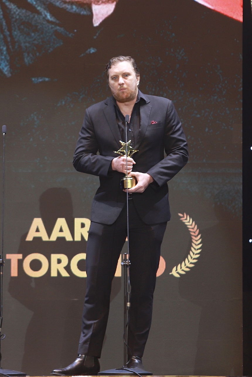 Chi Pu lần 2 trở thành diễn viên được yêu thích nhất, phim của Trấn Thành "trắng tay" tại Ngôi Sao Xanh - Ảnh 5.