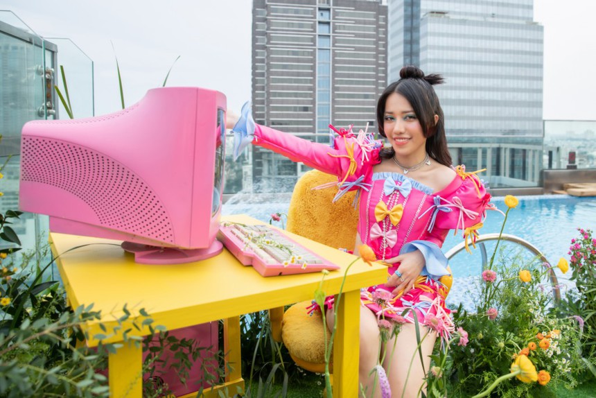 Phùng Khánh Linh: 'Giải thưởng Cống hiến 2023 là cơ hội để nghệ sĩ tương tác gần hơn với khán giả'  - Ảnh 1.