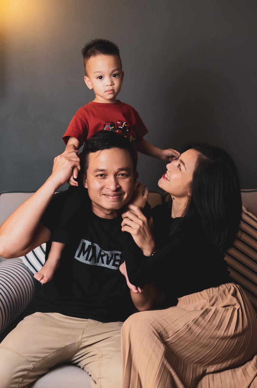 Sao nữ Vbiz chờ 8 năm mới có con đầu lòng, bị teo chân khi mang thai giờ ra sao?  - Ảnh 7.