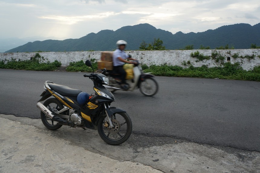 Cuộc đời sau ống kính: Cận kề cái chết - Ảnh 2.