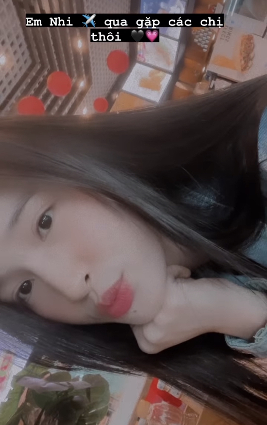 Sao Việt 'quẩy' ở concert BLACKPINK tại Thái Lan: Hoa hậu Thuỳ Tiên hào hứng, người thông báo tặng card bo góc với 1 điều kiện  - Ảnh 6.