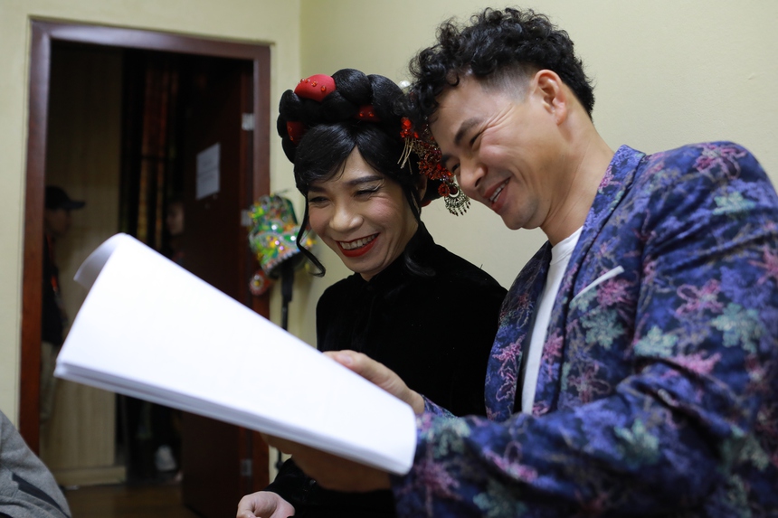 Diện mạo ấn tượng của NSND Công Lý khi trở lại với Táo quân 2023 - Ảnh 5.