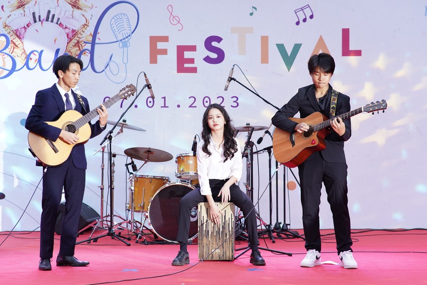 Hàng loạt band nhạc học sinh bùng nổ tại sự kiện "Gió đầu mùa", sự xuất hiện của Kiên và Madihu được mong chờ nhất! - Ảnh 6.