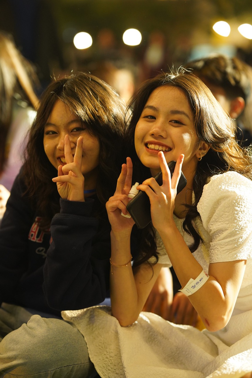 Hàng loạt band nhạc học sinh bùng nổ tại sự kiện "Gió đầu mùa", sự xuất hiện của Kiên và Madihu được mong chờ nhất! - Ảnh 13.