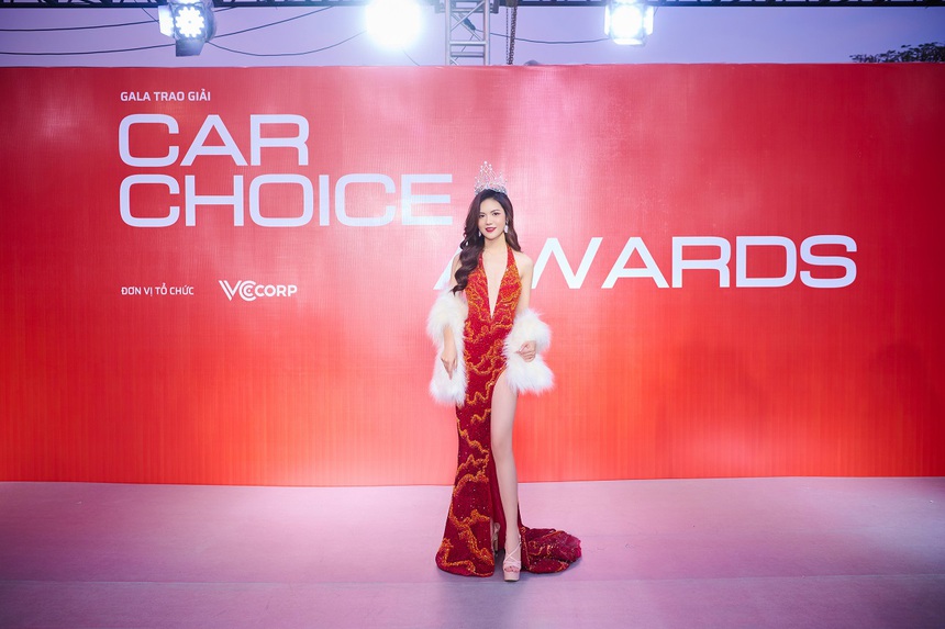 Hoa hậu Lương Kỳ Duyên cực xinh đẹp tại Gala Car Choice Awards 2022 - Ảnh 2. Hoa hậu Lương Kỳ Duyên cực xinh đẹp tại Gala Car Choice Awards 2022 - Ảnh 2.