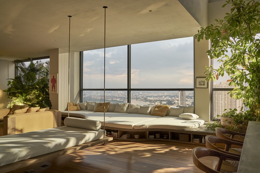 Có gì bên trong căn penthouse 470m2 như khu rừng nhiệt đới giữa lòng Sài Gòn? - Ảnh 3. Có gì bên trong căn penthouse 470m2 như khu rừng nhiệt đới giữa lòng Sài Gòn? - Ảnh 3.