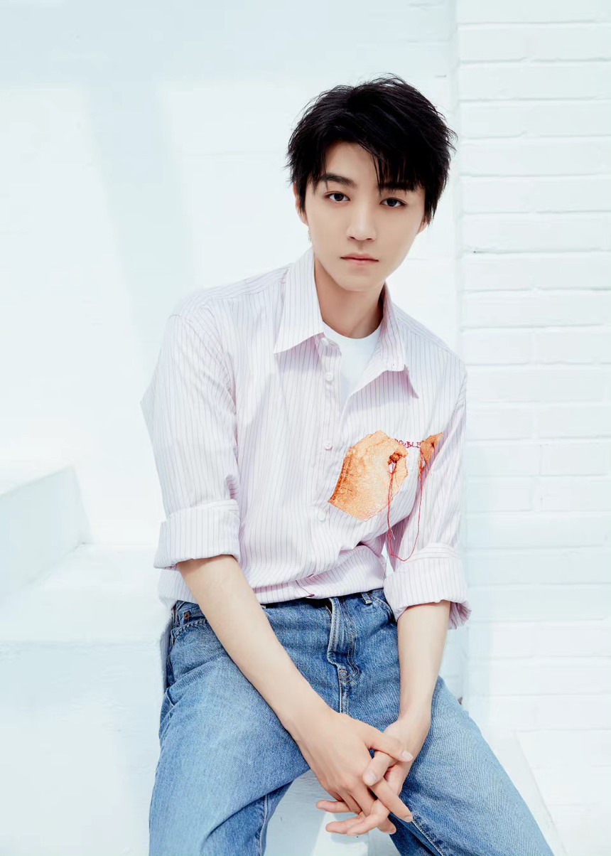 Dàn sao tuổi Mão đình đám Hoa ngữ: Từ cực phẩm nam thần đến đệ nhất mỹ nhân Cbiz - Ảnh 6. Dàn sao tuổi Mão đình đám Hoa ngữ: Từ cực phẩm nam thần đến đệ nhất mỹ nhân Cbiz - Ảnh 6.