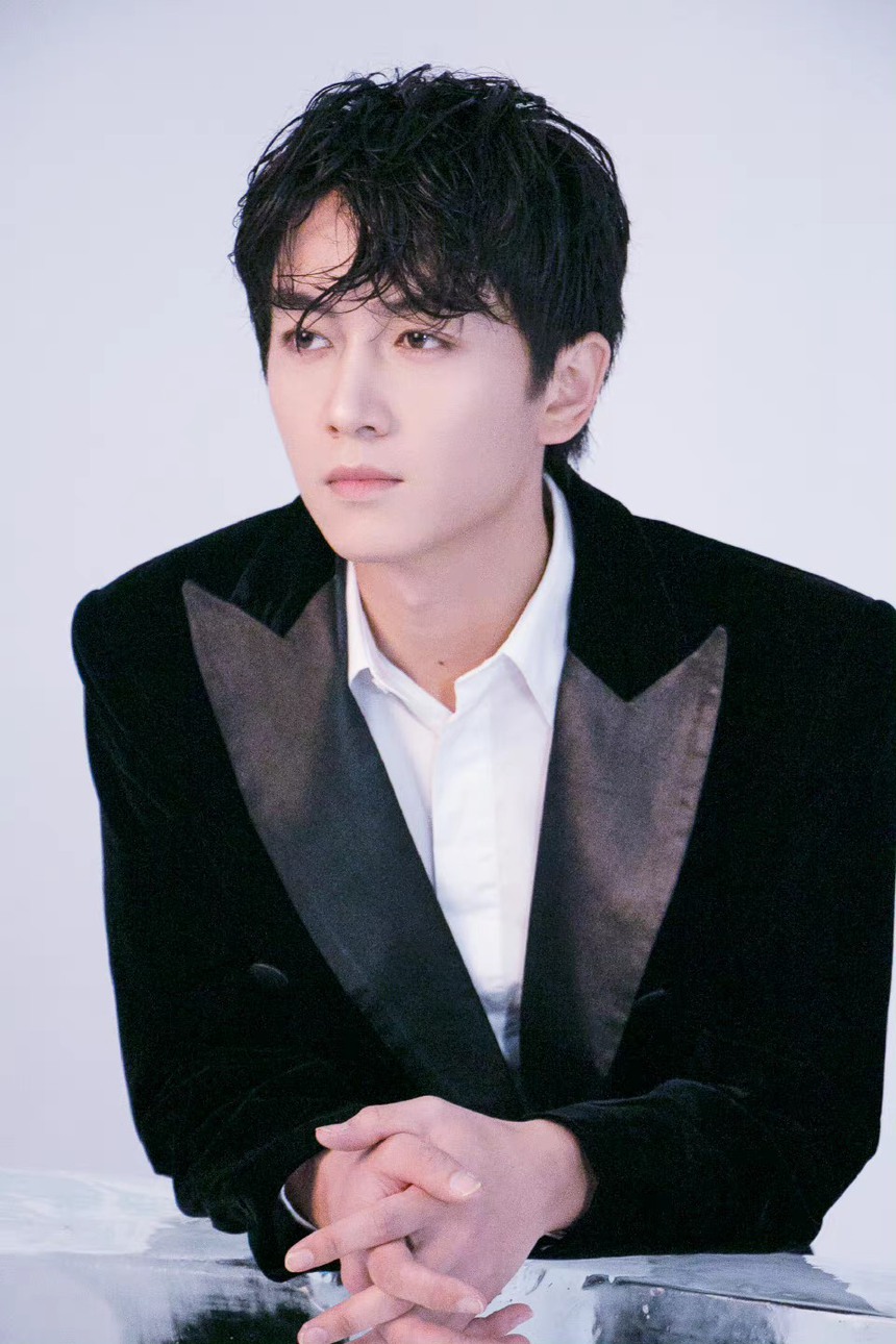 Dàn sao tuổi Mão đình đám Hoa ngữ: Từ cực phẩm nam thần đến đệ nhất mỹ nhân Cbiz - Ảnh 4. Dàn sao tuổi Mão đình đám Hoa ngữ: Từ cực phẩm nam thần đến đệ nhất mỹ nhân Cbiz - Ảnh 4.