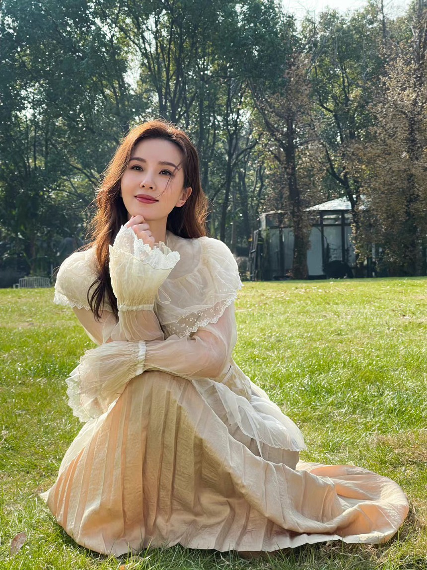 Dàn sao tuổi Mão đình đám Hoa ngữ: Từ cực phẩm nam thần đến đệ nhất mỹ nhân Cbiz - Ảnh 3. Dàn sao tuổi Mão đình đám Hoa ngữ: Từ cực phẩm nam thần đến đệ nhất mỹ nhân Cbiz - Ảnh 3.