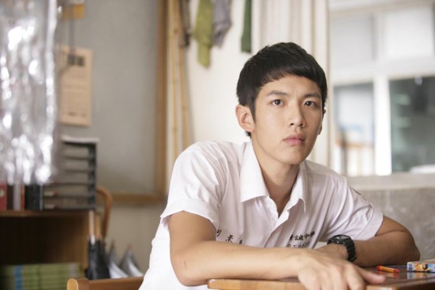 Sao Hoa ngữ bị 'hủy dung' vì tai nạn phim trường: Loạt thần tượng thanh xuân lao đao, 1 mỹ nam cổ trang bị đấm thẳng mặt - Ảnh 1.