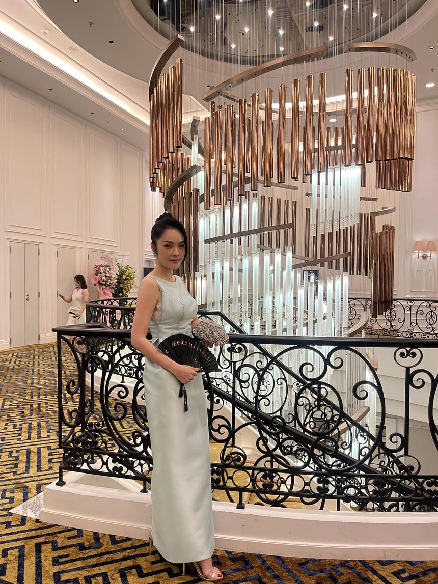 Dương Cẩm Lynh từng tậu xe hơi, có cuộc sống sang chảnh trước khi bị đòi nợ - Ảnh 5. Dương Cẩm Lynh từng tậu xe hơi, có cuộc sống sang chảnh trước khi bị đòi nợ - Ảnh 5.