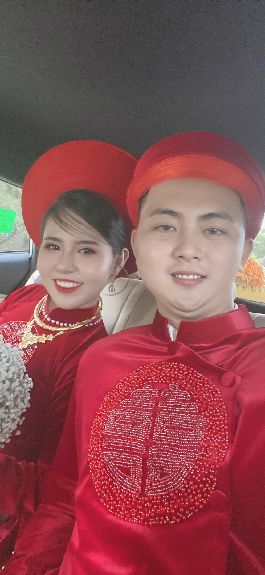 Chuẩn bị lên xe hoa, cô dâu Bình Dương vẫn tranh thủ 'combat' - Ảnh 2.