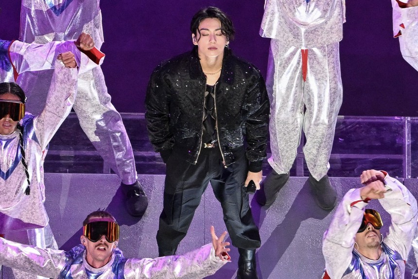 Bộ trưởng Hàn: Jungkook BTS biểu diễn tại World Cup khẳng định vị thế toàn cầu của Hallyu - Ảnh 1.