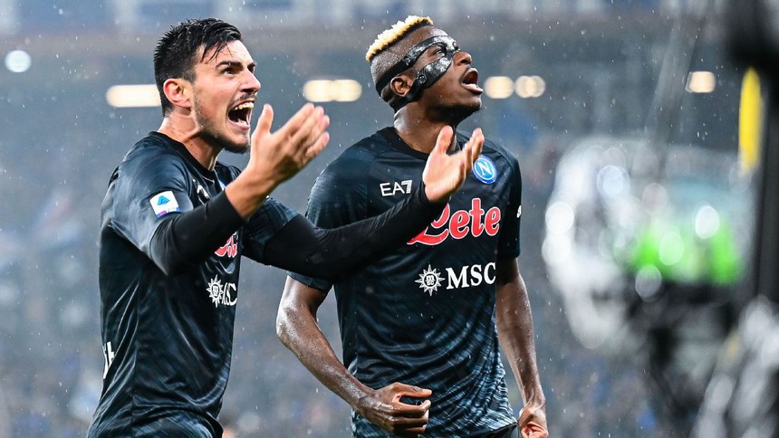 Nóng trở lại cuộc chiến Juventus - Napoli - Ảnh 1.