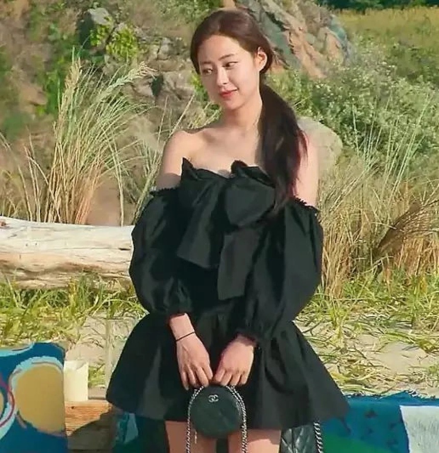 10 khoảnh khắc thời trang đẹp nhất của 'Single's Inferno 2' - Ảnh 6. 10 khoảnh khắc thời trang đẹp nhất của 'Single's Inferno 2' - Ảnh 6.