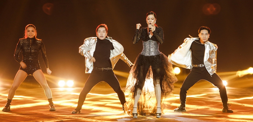 Hit của MONO khi được tiền bối cover: Hồng Nhung - Phương Thanh gây “sang chấn" MXH vì quá khác biệt, Thu Phương hát thế nào mà phải xin lỗi? - Ảnh 5.