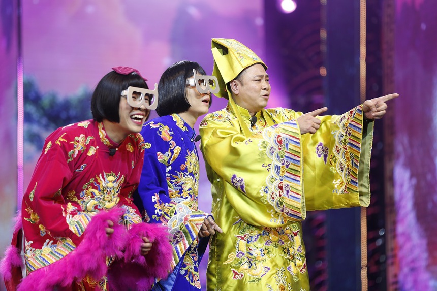 Táo Quân 2023: Xuân Bắc - Quốc Khánh tạo nên phân đoạn sâu sắc nhất, Tự Long vẫn là điểm sáng - Ảnh 3.