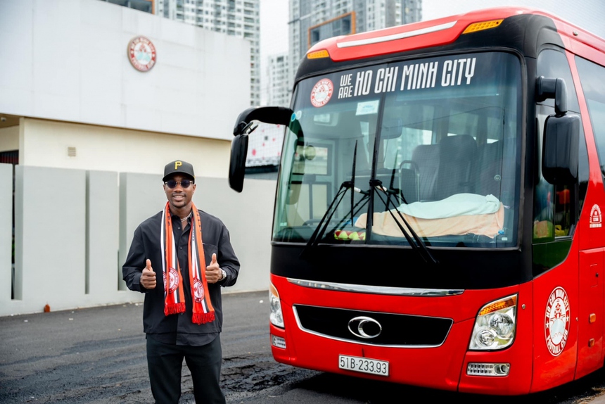 Chuyển nhượng V-League hôm nay 1/10: Kiatisuk sẽ dẫn dắt ĐT Thái Lan, Bình Định thử việc cựu tiền đạo Serie A - Ảnh 4.