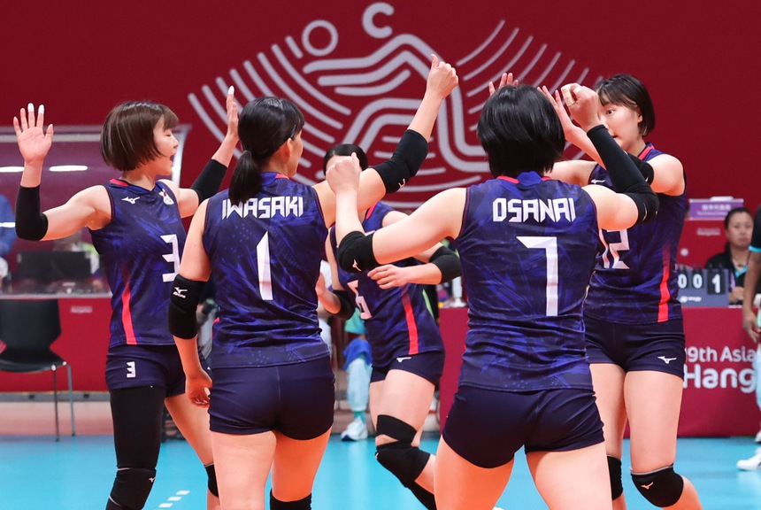 Tuyển bóng chuyền nữ Nhật Bản thắng nhanh Afghanistan 3-0 sau 49 phút