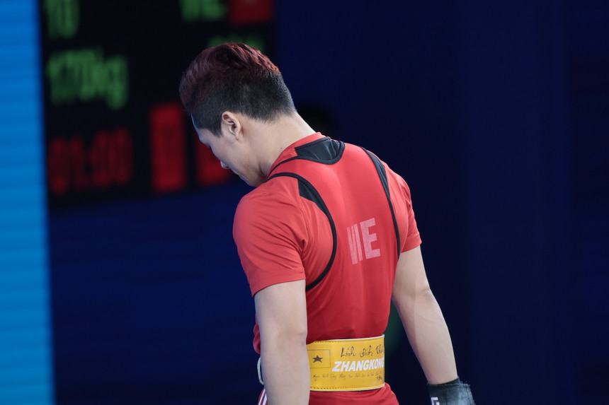 Niềm hy vọng huy chương của cử tạ Việt Nam thất bại tại ASIAD 19 - Ảnh 2. Niềm hy vọng huy chương của cử tạ Việt Nam thất bại tại ASIAD 19 - Ảnh 2.