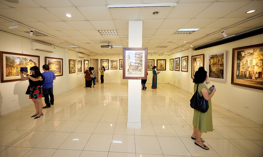 Họa sĩ trẻ Hoàng Phong: Tình yêu đặc biệt của một người con phương Nam dành cho Hà Nội - Ảnh 6.