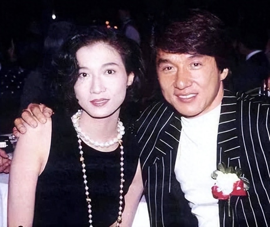 Danh sách 'người tình' toàn ngôi sao của huyền thoại võ thuật Thành Long - Ảnh 7.