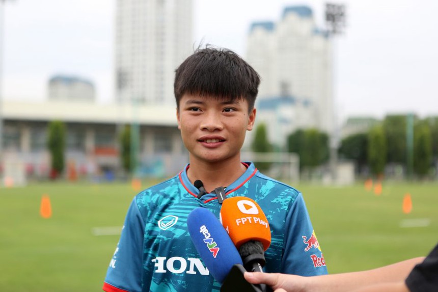 Đàn em Huỳnh Như muốn hoàn thiện bản thân ở đội tuyển nữ Việt Nam - Ảnh 2.