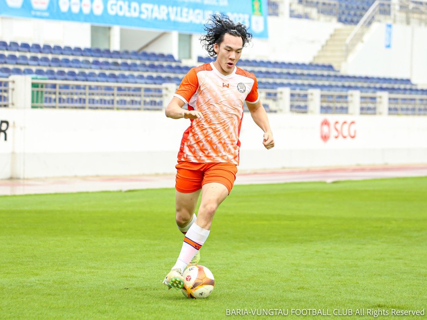 Bóng đá Việt Nam 11/10: ĐT Việt Nam giữ nguyên thứ hạng FIFA, cầu thủ Trung Quốc khen ĐT Việt Nam - Ảnh 6.