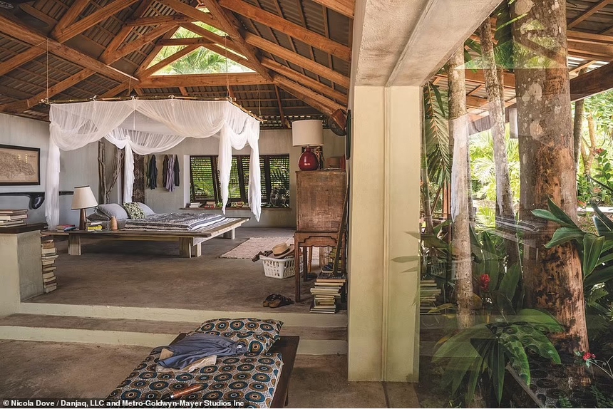 Những địa điểm đẹp mê hồn trong loạt phim James Bond hơn 60 năm qua - Ảnh 16.