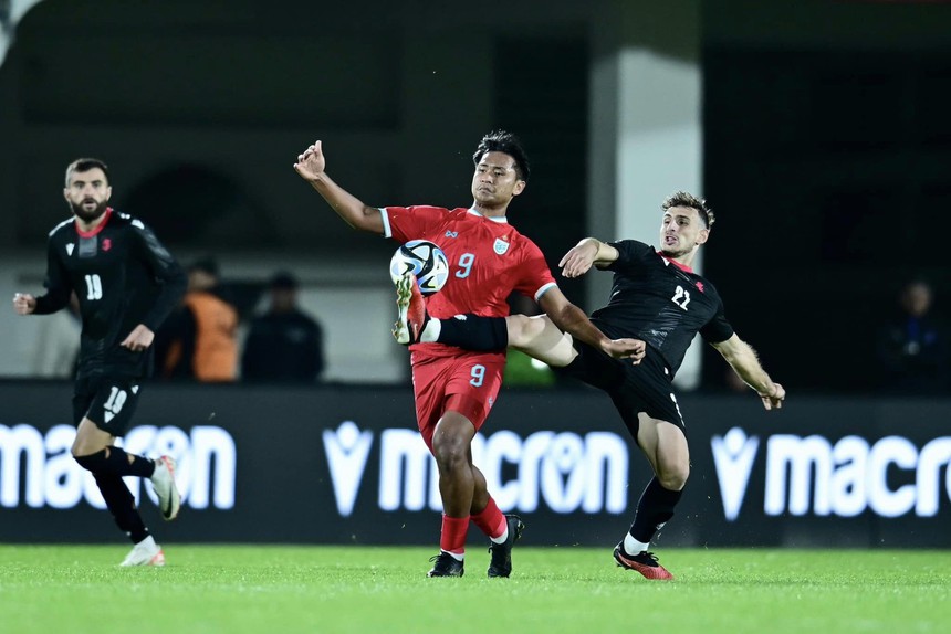 Đá giao hữu với đội châu Âu, Thái Lan thua với tỷ số cực đậm - Ảnh 3.