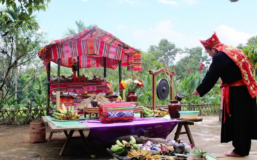 Tái hiện Lễ Mừng cơm mới của dân tộc Mường ở Hoà Bình - Ảnh 2.