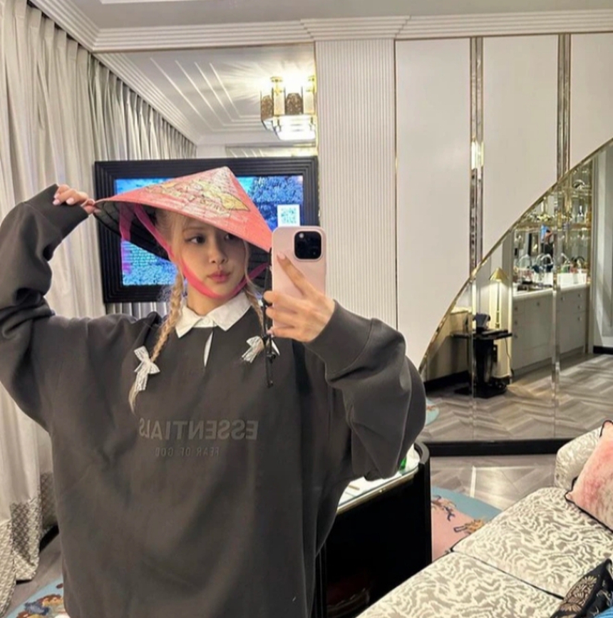 Concert Blackpink ở Hà Nội bội thu với 334 tỷ đồng - Ảnh 3. Concert Blackpink ở Hà Nội bội thu với 334 tỷ đồng - Ảnh 3.