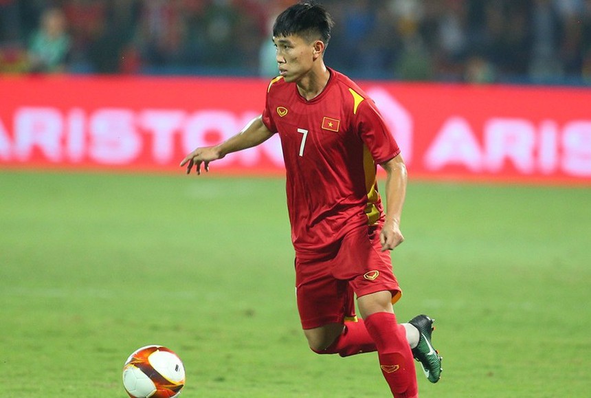 Chuyển nhượng V-League 14/10: Hồ Văn Cường chính thức ra mắt CAHN, CLB Hà Nội 'đau đầu' chọn thầy Gong hay HLV Polking - Ảnh 4.