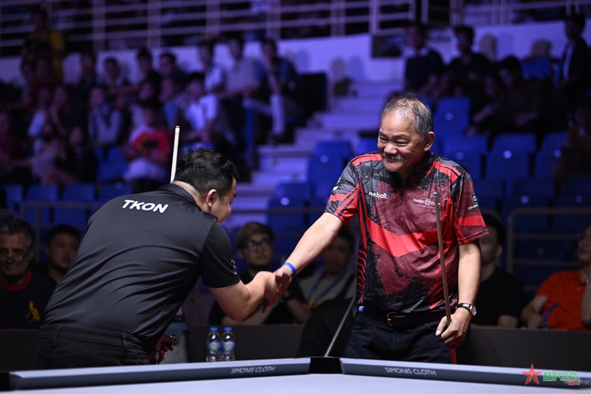 Tin nóng thể thao sáng 15/10: 'Phù thủy' bi-a Reyes nhận thất bại trước cao thủ Việt Nam, ĐT Việt Nam tăng bậc trên BXH FIFA - Ảnh 2.