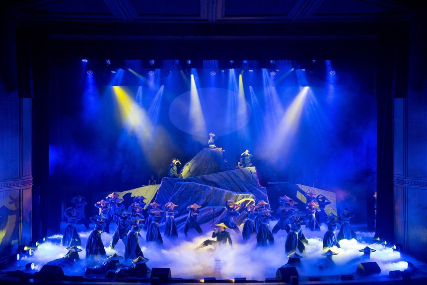 Dấu ấn Đoàn văn công Quân khu 1 trên sân khấu Hội diễn toàn quân - Ảnh 5.