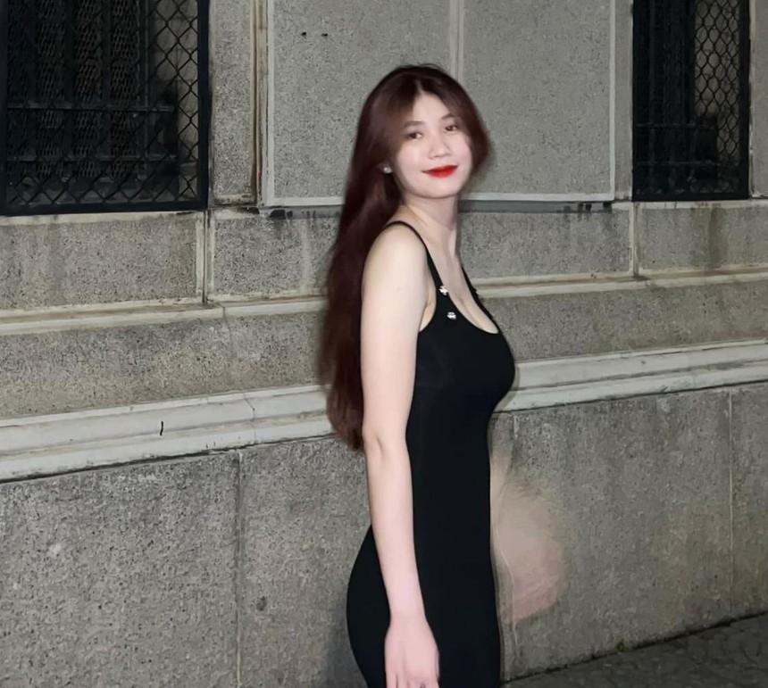 Nữ cầu thủ Việt Nam khoe đường cong cực phẩm sau khi 'treo giày' - Ảnh 11.