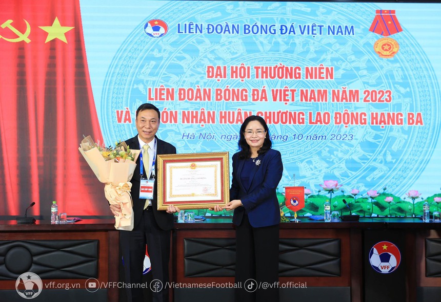 Bóng đá Việt Nam 15/10: Son Heung Min muốn gặp ĐT Việt Nam, CLB Hải Phòng chọn đủ 4 ngoại binh - Ảnh 5. Bóng đá Việt Nam 15/10: Son Heung Min muốn gặp ĐT Việt Nam, CLB Hải Phòng chọn đủ 4 ngoại binh - Ảnh 5.