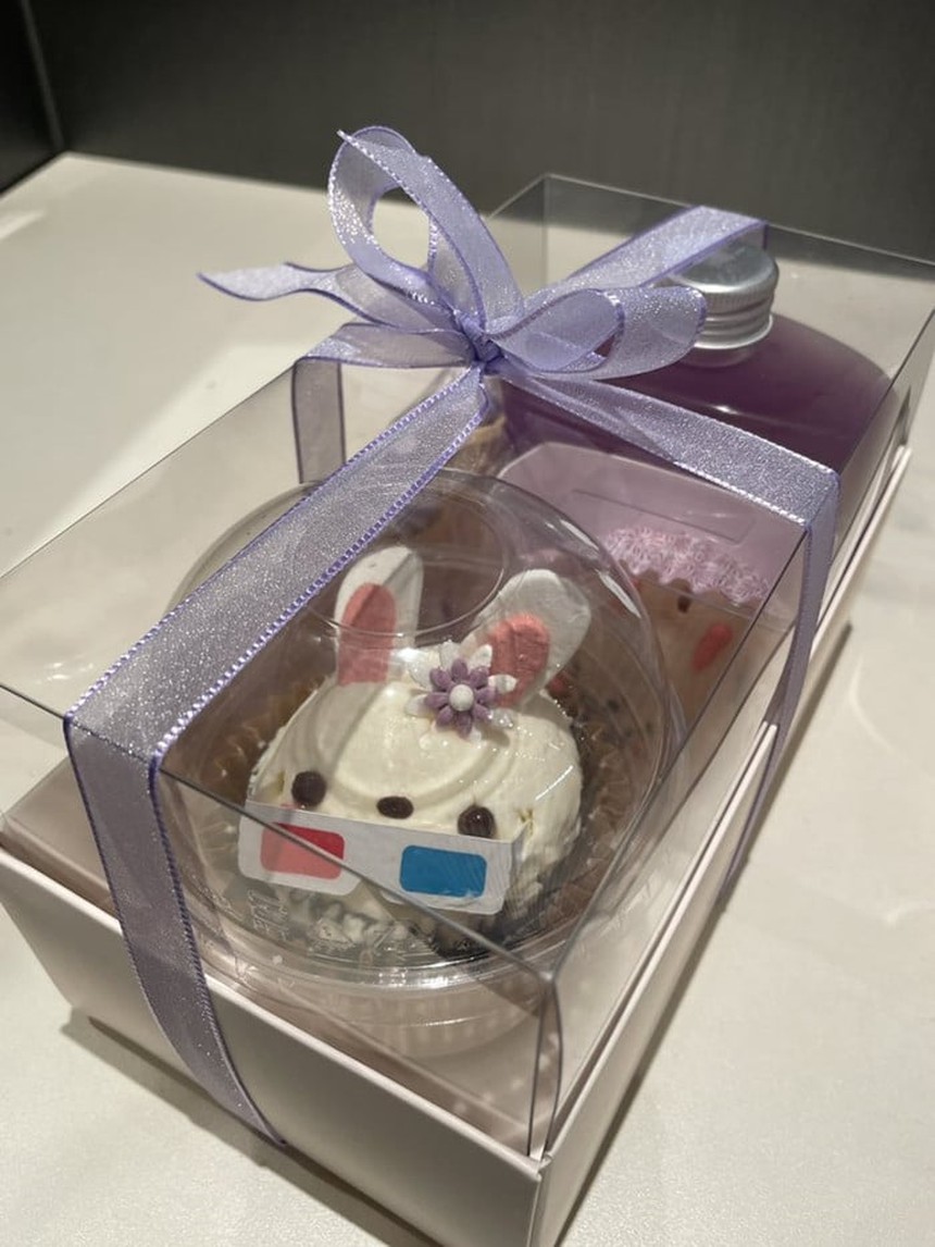 Jungkook BTS công bố danh sách bài hát trong album 'Golden', tặng fan quà cực có tâm - Ảnh 6. Jungkook BTS công bố danh sách bài hát trong album 'Golden', tặng fan quà cực có tâm - Ảnh 6.