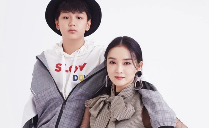 Diễn viên 'Hoàn Châu cách cách' có hôn nhân bất hạnh, hiện phải livestream bán hàng kiếm sống - Ảnh 4.