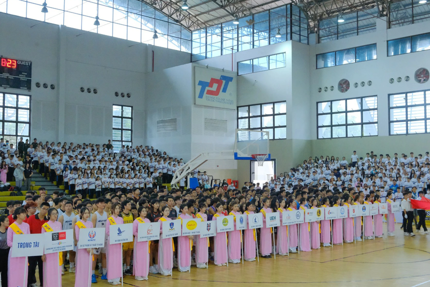 Giải bóng rổ sinh viên toàn quốc xác lập kỷ lục ấn tượng - Ảnh 2.