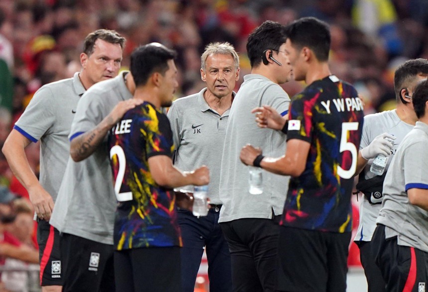 Bóng đá Việt Nam 16/10: HLV Troussier nói mục tiêu sau loạt giao hữu, Son Heung Min khó ra sân gặp Việt Nam - Ảnh 4.