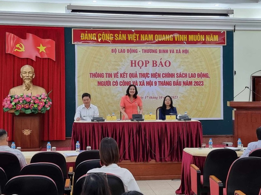 Trình phương án nghỉ tết Nguyên đán 2024 từ 29/12 Tháng Chạp - Ảnh 1.