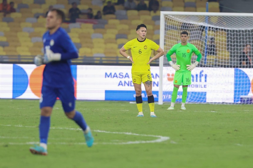 Malaysia để vuột mất Merdeka Cup, truyền thông chê hậu vệ tệ như Maguire - Ảnh 4.