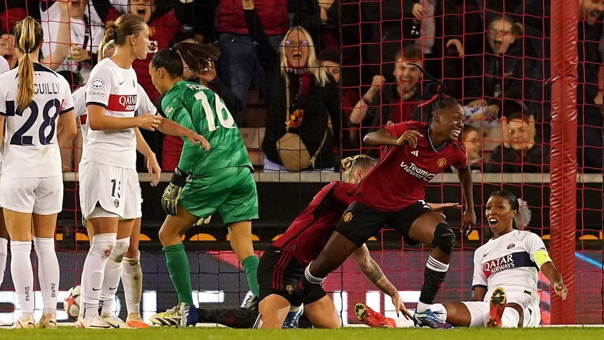 Lịch thi đấu bóng đá hôm nay 18/10: Đại chiến PSG vs MU ở Cúp C1 nữ - Ảnh 4. Lịch thi đấu bóng đá hôm nay 18/10: Đại chiến PSG vs MU ở Cúp C1 nữ - Ảnh 4.