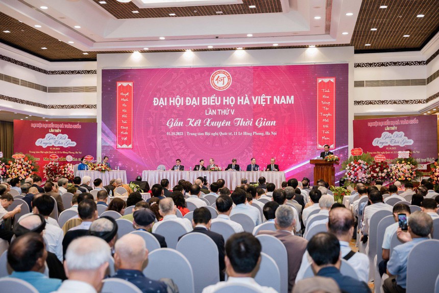 Đại hội Đại biểu họ Hà Việt Nam lần thứ V: Hướng về nguồn cội, kết nối tình thân - Ảnh 1. Đại hội Đại biểu họ Hà Việt Nam lần thứ V: Hướng về nguồn cội, kết nối tình thân - Ảnh 1.