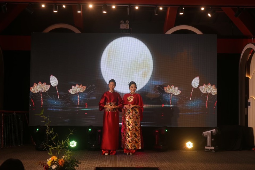 Tái hiện đám cưới trên sân khấu 'Câu chuyện tình yêu Việt - Nhật' - Ảnh 6.